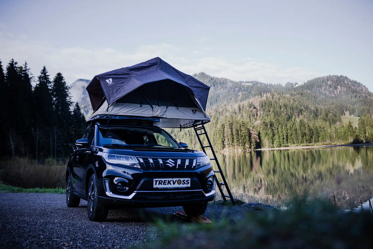 Camping mit E-Auto & Dachzelt: Ein Abenteuer für umweltbewusste Entdecker