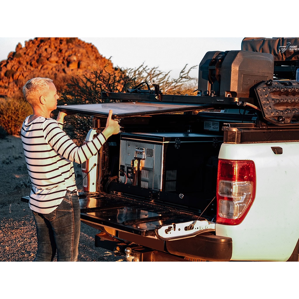 Pro Edelstahl Campingtisch Kit von Front Runner