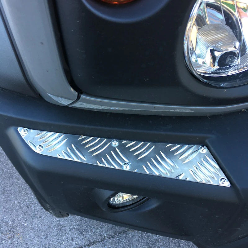 Riffelblechauflagen für SUZUKI Jimny II Stoßstange vorne